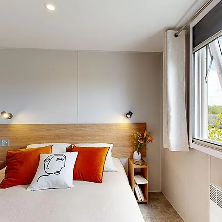 Hotel L'Oasis des Dombes à Ambérieux-en-Dombes Chambre photo