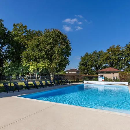 Hotel L'Oasis des Dombes à Ambérieux-en-Dombes Extérieur photo