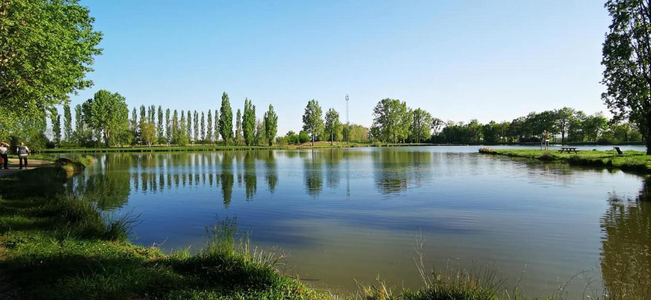 L'oasis Des Dombes Campsite 3*