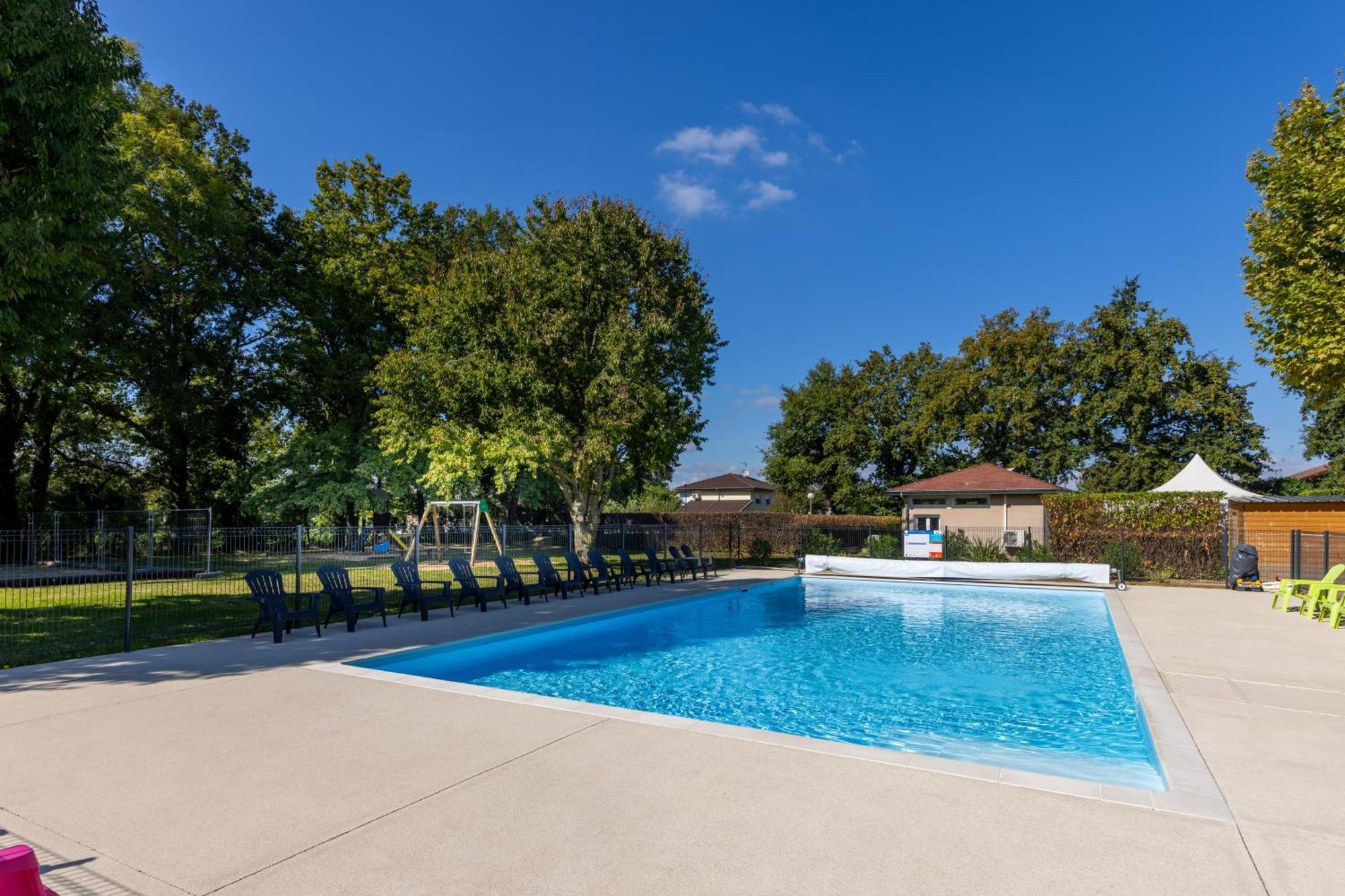 L'oasis Des Dombes 3*