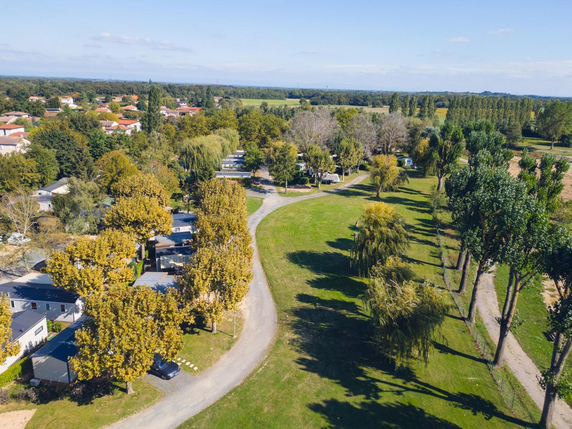 Campsite L'oasis Des Dombes Amberieux-en-Dombes