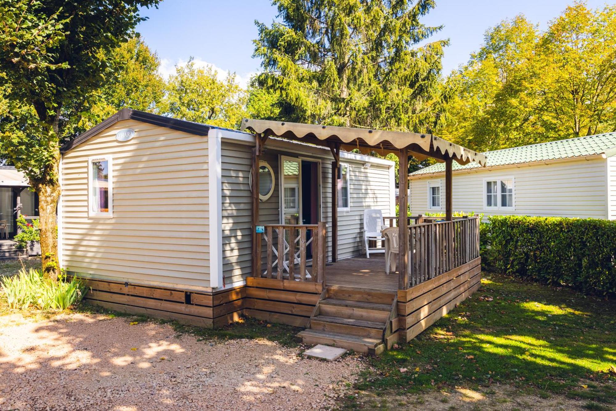 Campsite L'oasis Des Dombes 3*